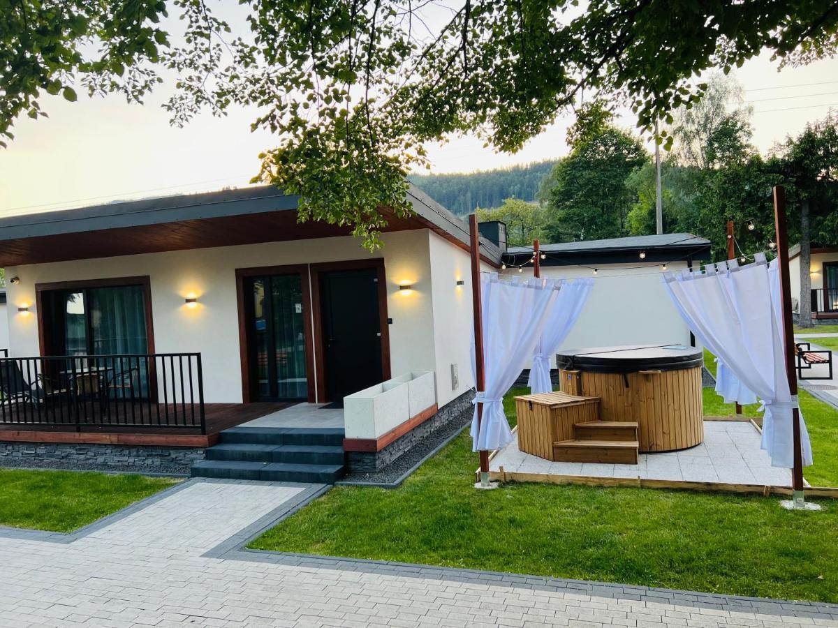 Wrzos Resort & Wellness **** Domki Caloroczne 文盖尔斯卡－古尔卡 外观 照片